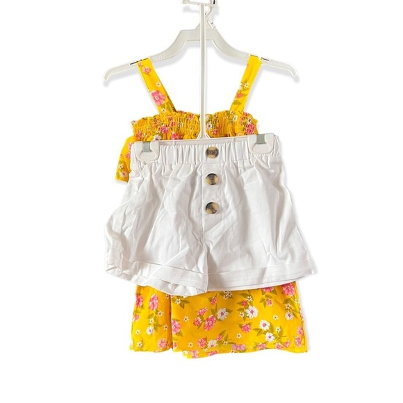 Girls Love Pink 2 Piece Floral Top & Shorts Set - Various sizes - Picture 1 of 4